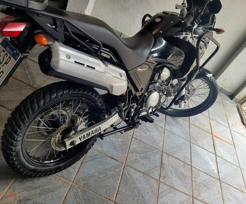 YAMAHA XTZ 250 TÉNÉRÉ 